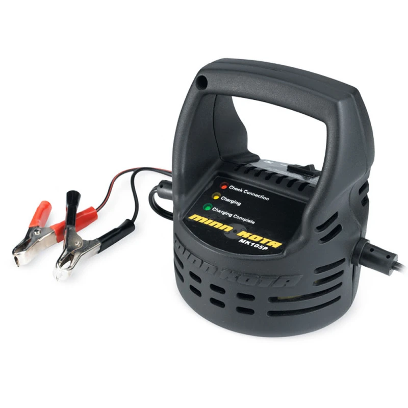 CHARGEUR DE BATTERIE PORTABLE MINN KOTA 5AMP 1 CHARGEUR DE BATTERIE PORTABLE MINN KOTA 5AMP