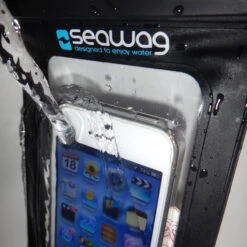 POCHETTE ETANCHE MP3 AVEC PRISE JACK ETANCHE SEAWAG 14 POCHETTE ETANCHE MP3 AVEC PRISE JACK ETANCHE SEAWAG -Nauti Games Boutique pochette etanche mp3 avec prise jack etanche seawag 5